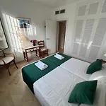 Evans Realty Bv A Pie De Playa & Piscina & Terraza *