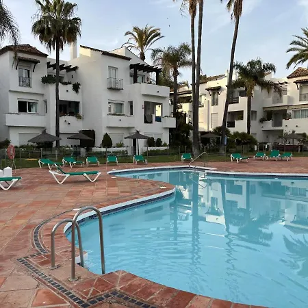 Evans Realty Bv A Pie De Playa & Piscina & Terraza Apartamento