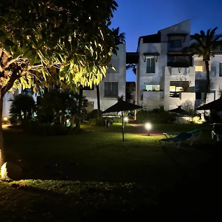 Evans Realty Bv A Pie De Playa & Piscina & Terraza * Estepona