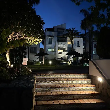 Evans Realty Bv A Pie De Playa & Piscina & Terraza