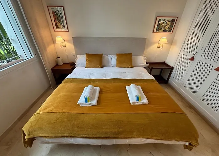 Evans Realty Bv A Pie De Playa&piscina&terraza Apartamento