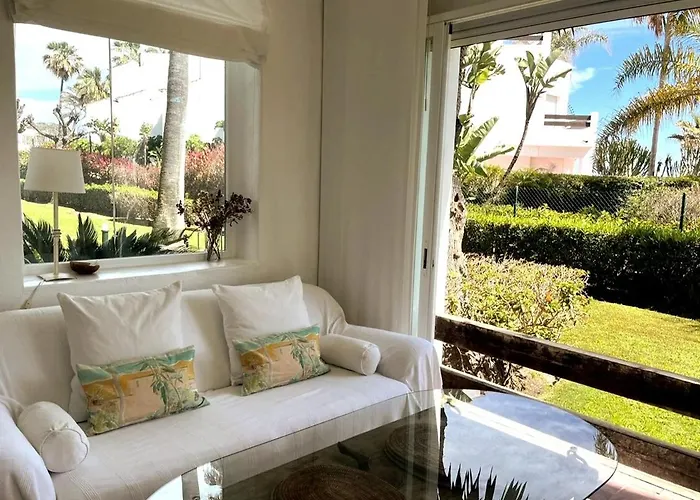 Evans Realty Bv A Pie De Playa & Piscina & Terraza Estepona