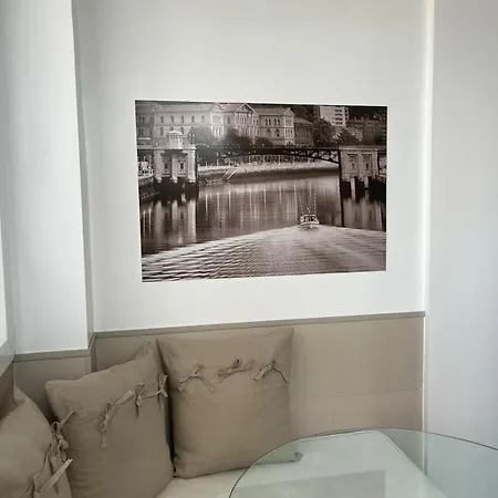 Evans Realty Bv A Pie De Playa & Piscina & Terraza شقة إِستيبونا